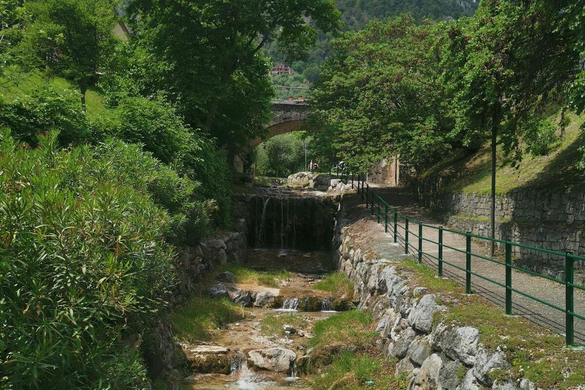 Lleres públiques en trams urbans del districte de conca fluvial de Catalunya